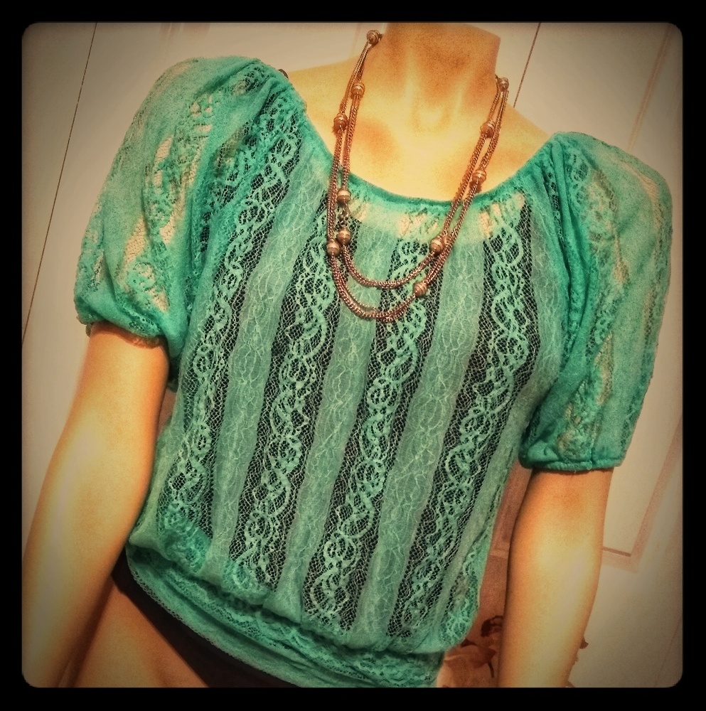 Rue 21 turquoise lace top,size small NEW WITH TAGS